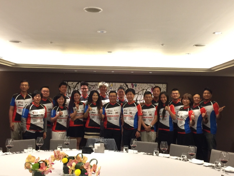 臺大-復旦EMBA境外專班同學約定「一起出發，一起到達」。