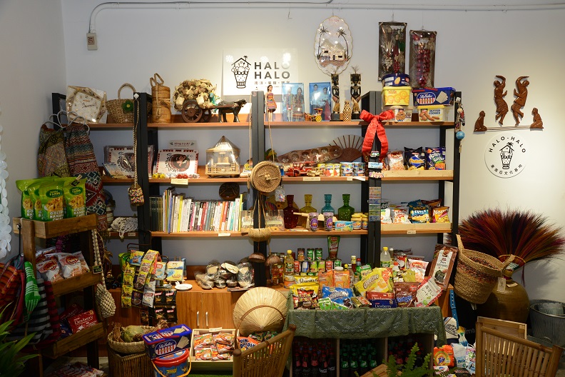 「Halo-Halo 南洋x餐館x雜貨」內陳列了豐富的多元文化文物。