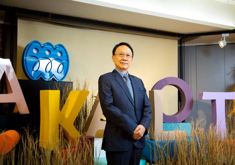 周理平帶領聚陽實業進入防護衣國家隊，企業在危機下還能穩健成長。池孟諭攝