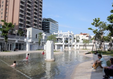 台灣社會：不滿貧富不均， 缺乏信任包容