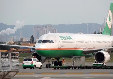 赴美打疫苗旅客暴增！長榮疫情後首度增班，票價貴三倍也要買