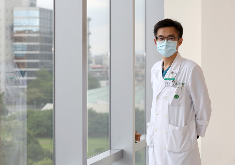 亞東醫院院長邱冠明。張智傑攝