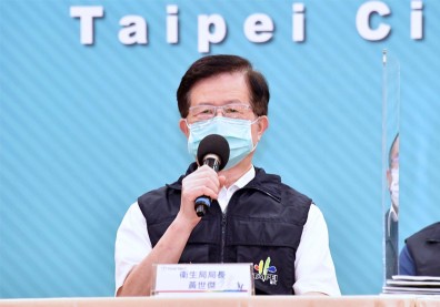 好心肝私打疫苗風波，北市衛生局長黃世傑認「督導不周」請辭！