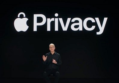 蘋果槓上臉書，iPhone「新隱私規範」真能保護你？