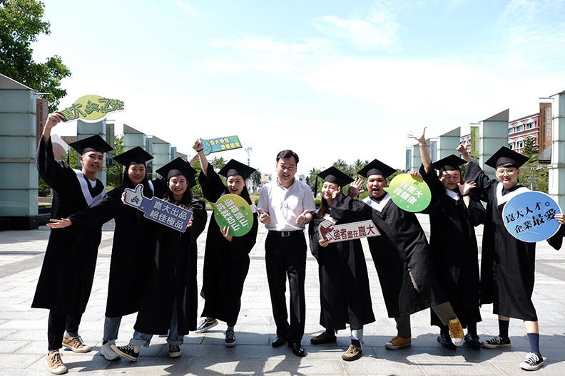 「崑大人」企業最愛！私立科大中部以南第2名，就業率逾9成。