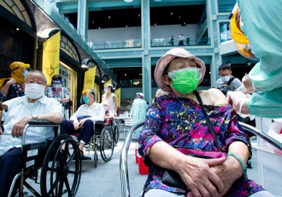 立好三大支柱 穩住台灣抗疫下一步