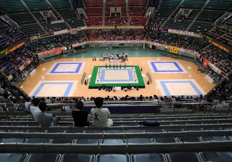 日本武道館,將舉行柔道與空手道賽事。取自維基百科。