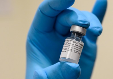 打2劑輝瑞仍轉重症或死亡？以色列研究：40%人有「這個共通點」