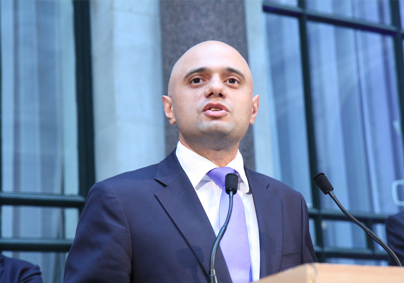 英國衛生大臣賈維德接種兩劑AZ疫苗後仍確診。Flickr by Foreign, Commonwealth & Development Office