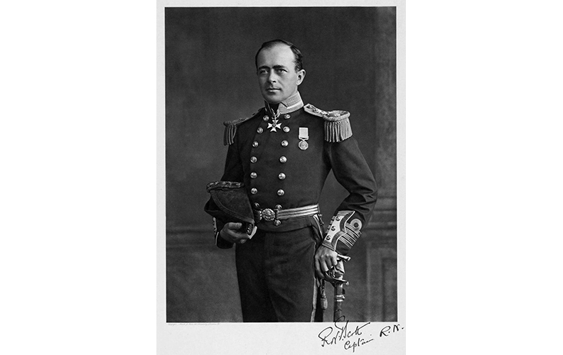 史考特上校,Robert Falcon Scott。取自wikimedia