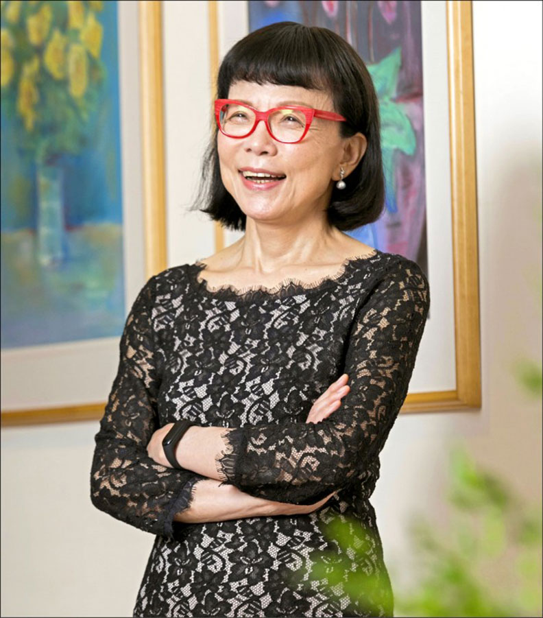 疫情當中,需要戴眼鏡的人整天戴眼鏡,還有減少感染的好處。林靜芸提供