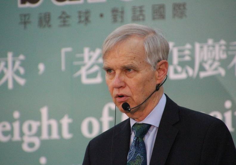 前AIT理事主席卜睿哲出書《艱難的抉擇》，解析美中台三方角力與台灣的自處之道。龍應台基金會提供