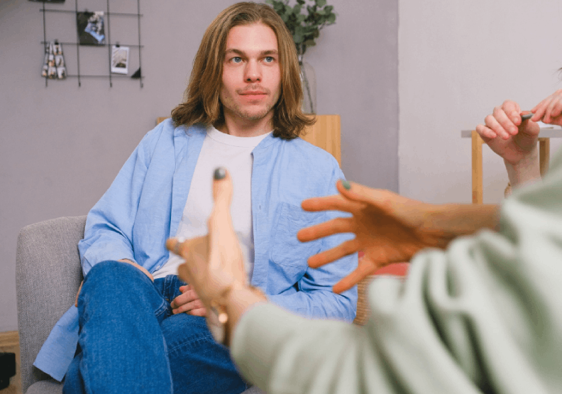 讓對話順勢發展,對某些人來說是交出掌控權。僅為情境圖。取自pexels。