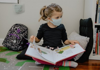兒童染Omicron風險更高？羅一鈞：侵襲器官、致死率比流感高