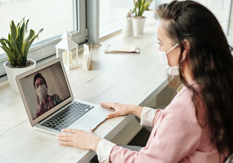 生活需要人際關係。pexels