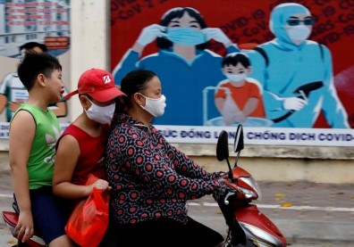 越南防疫靠靈活共存，Q1增5％GDP、人民過上好日子，台灣能學？