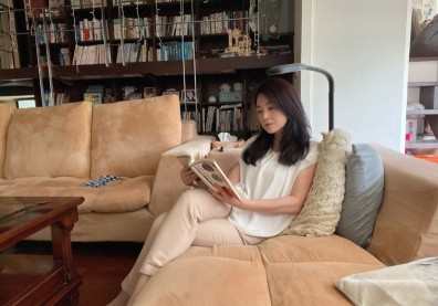 家人罹癌，如何安穩身心、不拖垮自己？張鳳書陪伴父親抗癌的正能量照顧法