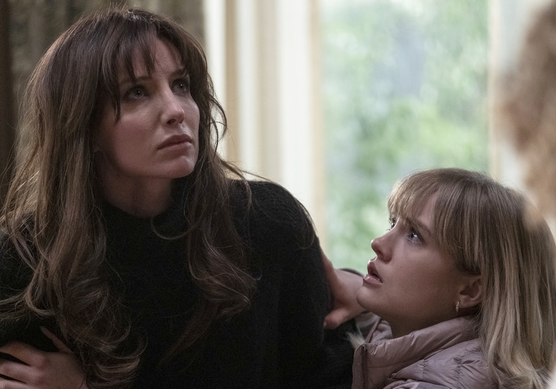 安娜貝爾瓦莉絲多次和溫子仁合作，這次的表現非常亮眼。Warner Bros.