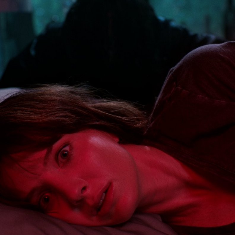 「蓋博瑞」究竟是什麼東西？成了貫穿《疾厄》的關鍵。Warner Bros.