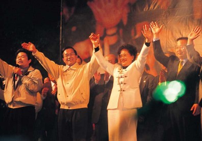 外人看總統大選──世紀選戰暴露台灣的內憂外患