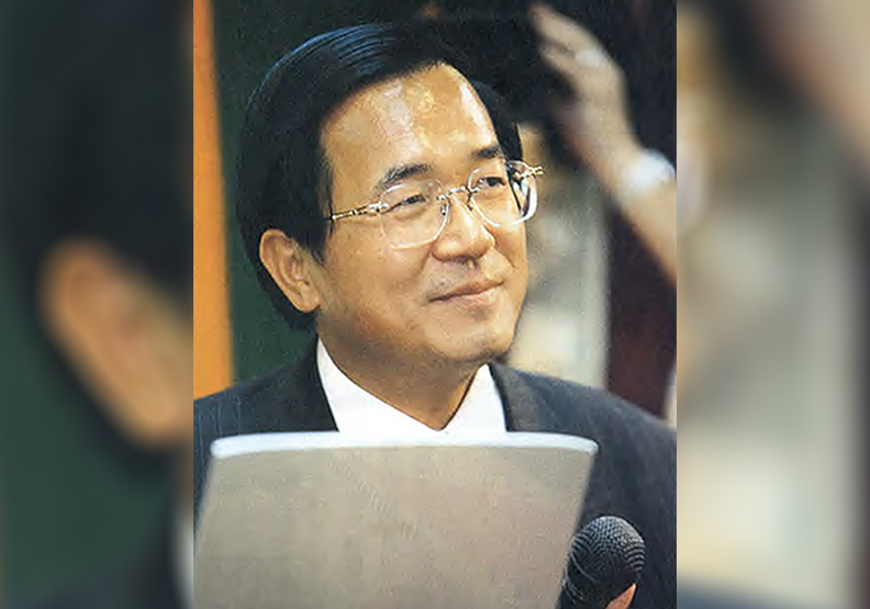 東京大學若林正丈教授認為，陳水扁面臨最大課題，應是政制改革與兩岸關係正常化。邱劍英攝