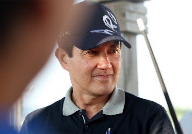 馬英九：抬頭樂幹，跟著我不會錯