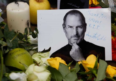 謝幕前賈伯斯的告白：我真的希望相信，人死之後會留下一點什麼
