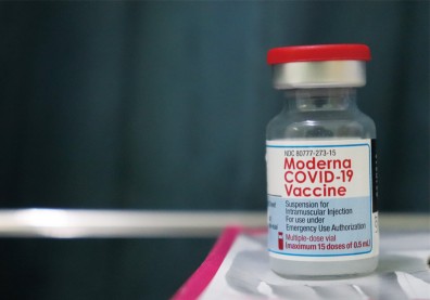 今年首批莫德納疫苗151萬劑下午抵台！預定供應2000萬劑