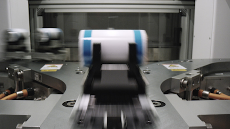 鋰離子電池被視為未來的石油,成為重要戰略資源。Tesla