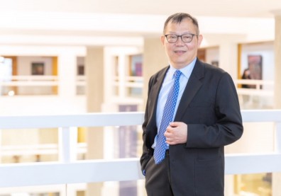 電資、醫學如何跨域競爭?陽明交大學校長林奇宏:讓學校成為發明新產業的基地