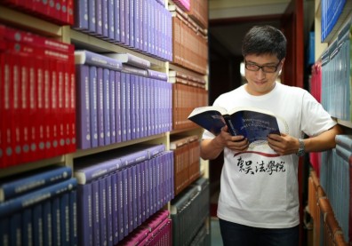 法政學群：政經議題發燒，專業領域凸顯價值