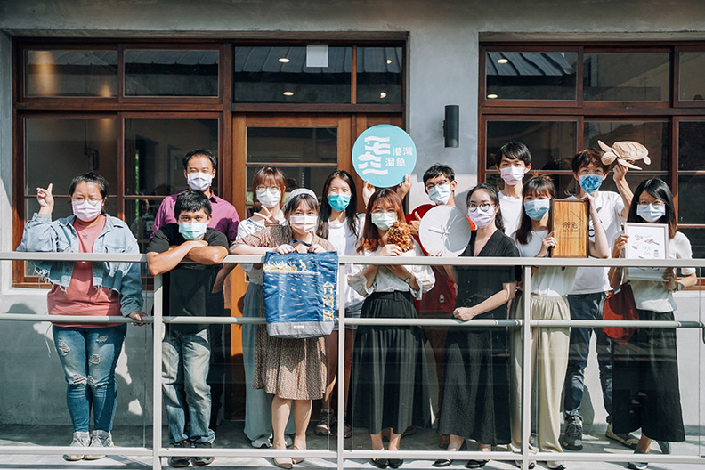 縣府以公益換租提供場域免費使用，減輕青年創業的負擔，是他們心中最有感的支持。