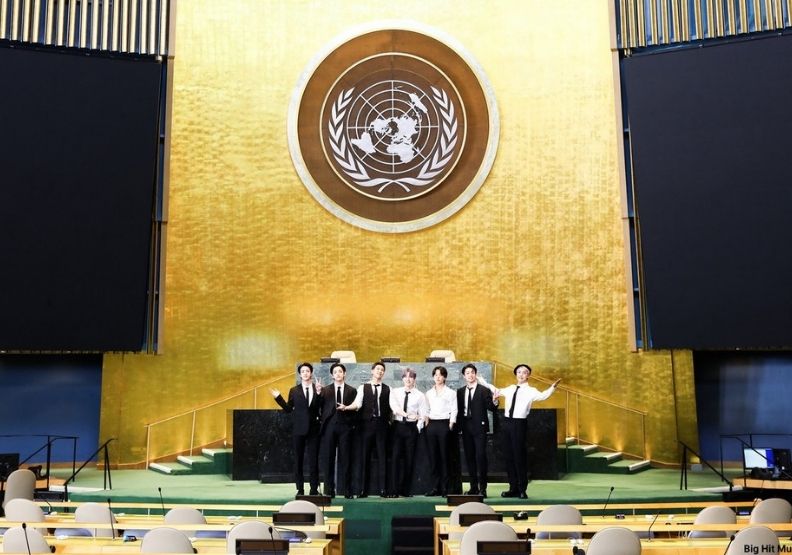 BTS登上聯合國大會演講台。取自United Nations推特。