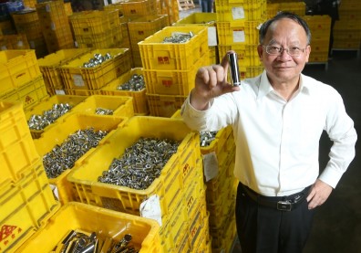 套筒智慧工廠先鋒！游祥鎮從一床棉被，到銳泰創業傳奇