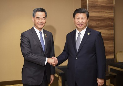 中港政要富豪也難逃「潘朵拉文件」！梁振英遭爆任內賣股獲利