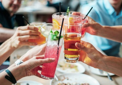 喝酒也會影響增肌減脂消果？專家告訴你到底能不能喝