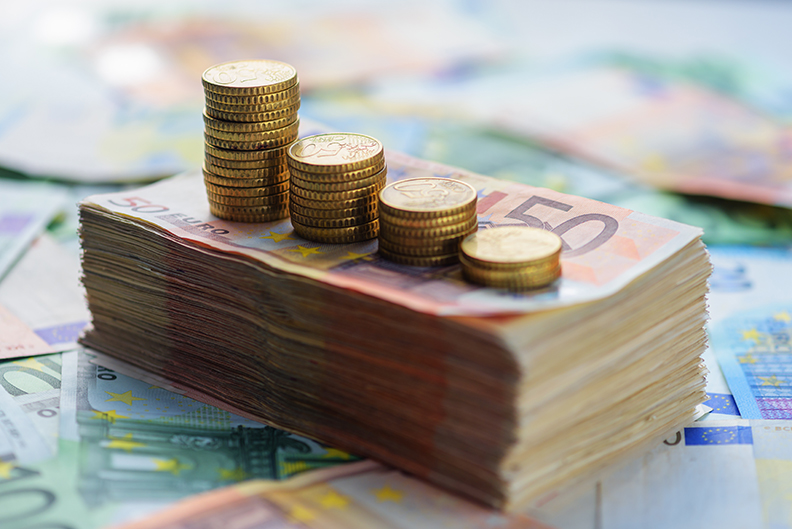 用配息降低成本。僅為情境圖,取自shutterstock