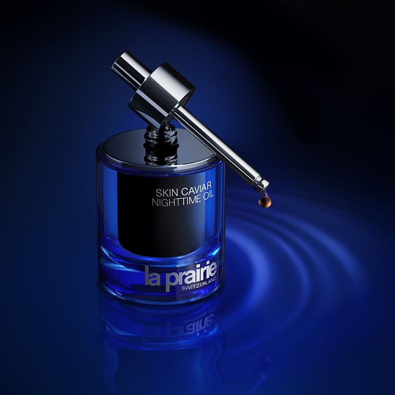 傳奇魚子精華,一鍵啟動緊緻活能。