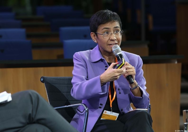 菲律賓記者雷薩是本屆諾貝爾和平獎的得主。取自Nobel facebook。