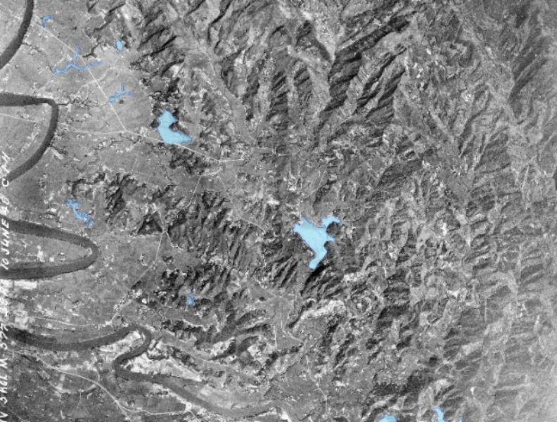 1948年美軍拍攝的內湖地區黑白航空照。高傳棋提供。