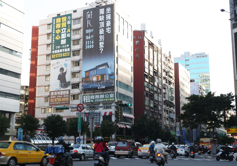 圖／北市老屋重建一輪需耗時約187.3年。蘇義傑攝
