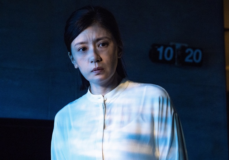 《瀑布》賈靜雯