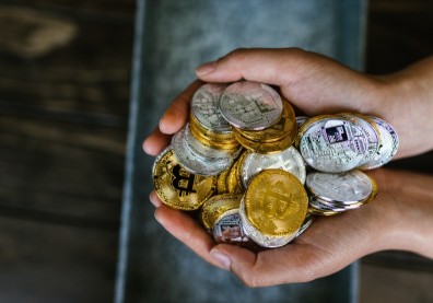親戚買虛擬貨幣被詐400萬！四招拆解幣圈「養套殺」騙局