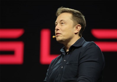上市11年，特斯拉市值正式破兆美元