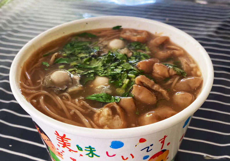 圖／蚵仔麵線。陳心慈攝