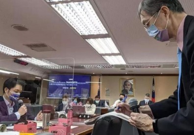 超商兇手曾精神就醫卻仍破網！朝野立委怒凍150億預算
