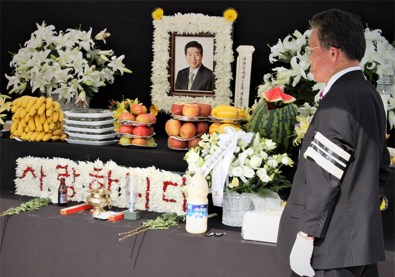 韓國第16任總統盧武鉉。wikipedia by Chitrapa