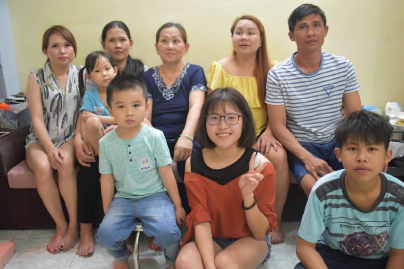 「蹲點‧台灣‧心南向」的越南蹲點活動,透過影像記錄新住民媽媽生長的環境,記錄不同族群交融的故事,也增進新二代的自我認同。(中華電信基金會提供)