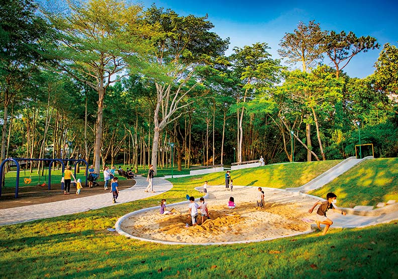 「進擊的公園」景觀改善計畫改造許多公園,讓孩子們可以在其中盡情的遊戲及活動。新竹市政府提供。