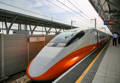 未來全台高鐵站有20個？王國材曝「環島高鐵不是夢」藍圖